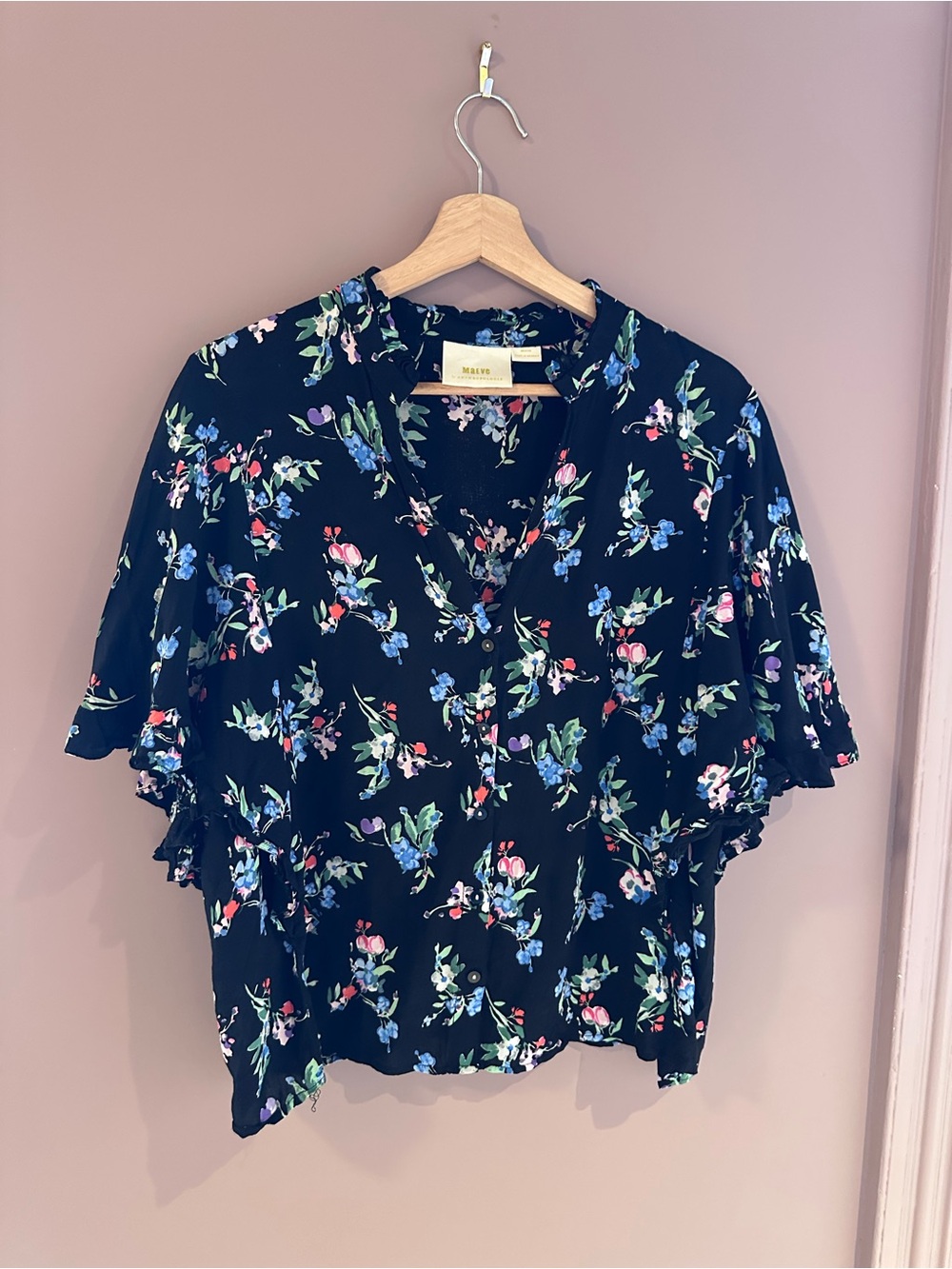 Maeve Black Floral V-Neck Ruffle Sleeve button-up blouse